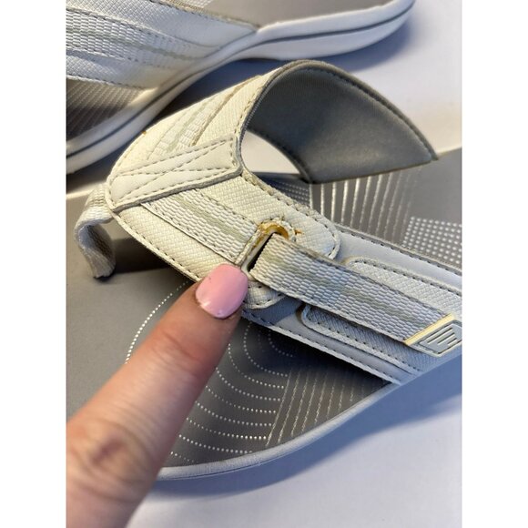 Clark’s Cloudstepper White Flip Flops (size 9)‎ - Picture 11 of 12